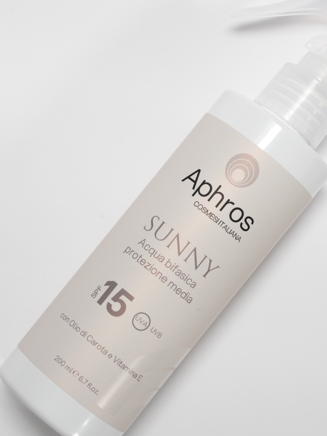 Acqua Bifasica Protezione Media SPF 15 — stile